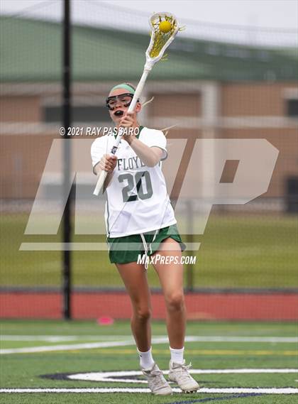 Thumbnail 1 in Riverhead vs William Floyd photogallery.
