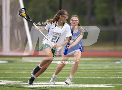Thumbnail 2 in Riverhead vs William Floyd photogallery.