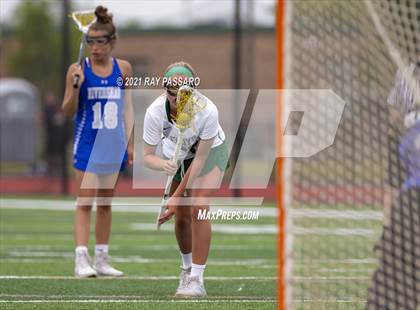 Thumbnail 2 in Riverhead vs William Floyd photogallery.