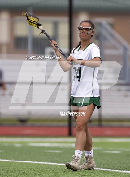 Thumbnail 1 in Riverhead vs William Floyd photogallery.