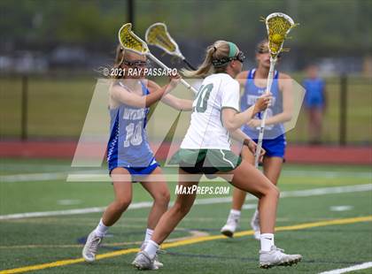 Thumbnail 3 in Riverhead vs William Floyd photogallery.