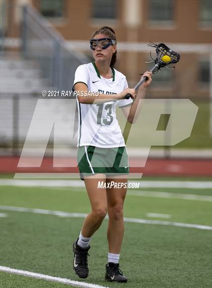 Thumbnail 1 in Riverhead vs William Floyd photogallery.