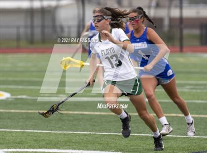 Thumbnail 2 in Riverhead vs William Floyd photogallery.