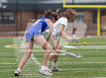 Thumbnail 2 in Riverhead vs William Floyd photogallery.