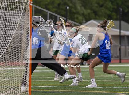 Thumbnail 2 in Riverhead vs William Floyd photogallery.