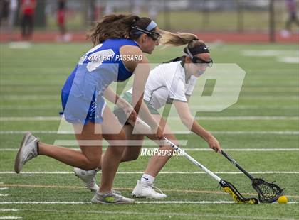 Thumbnail 2 in Riverhead vs William Floyd photogallery.