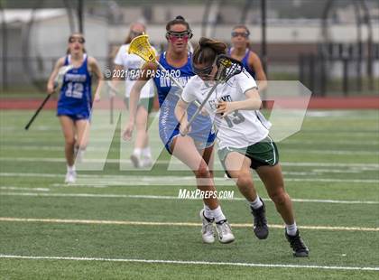 Thumbnail 3 in Riverhead vs William Floyd photogallery.