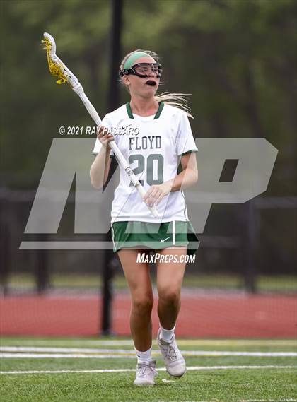 Thumbnail 1 in Riverhead vs William Floyd photogallery.