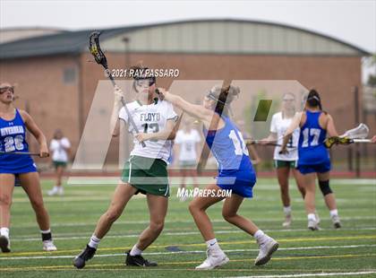 Thumbnail 2 in Riverhead vs William Floyd photogallery.