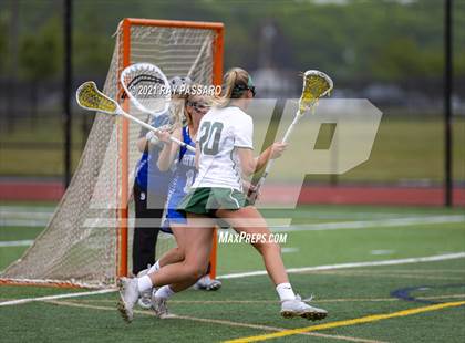 Thumbnail 3 in Riverhead vs William Floyd photogallery.