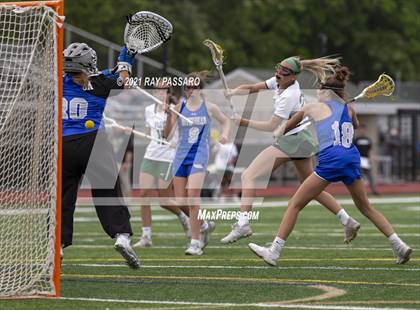 Thumbnail 3 in Riverhead vs William Floyd photogallery.