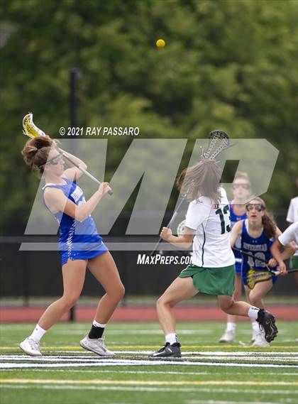 Thumbnail 3 in Riverhead vs William Floyd photogallery.
