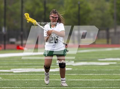 Thumbnail 3 in Riverhead vs William Floyd photogallery.