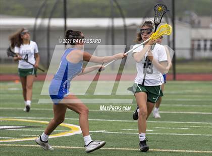 Thumbnail 2 in Riverhead vs William Floyd photogallery.