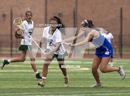 Thumbnail 3 in Riverhead vs William Floyd photogallery.