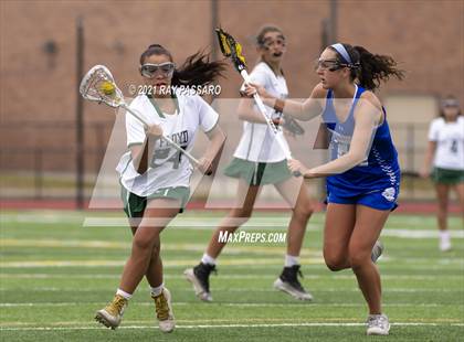 Thumbnail 3 in Riverhead vs William Floyd photogallery.