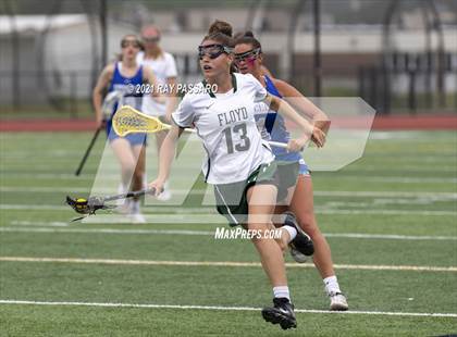 Thumbnail 3 in Riverhead vs William Floyd photogallery.
