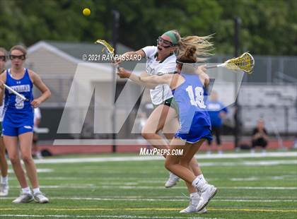 Thumbnail 1 in Riverhead vs William Floyd photogallery.