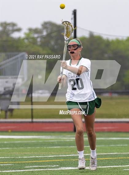 Thumbnail 1 in Riverhead vs William Floyd photogallery.