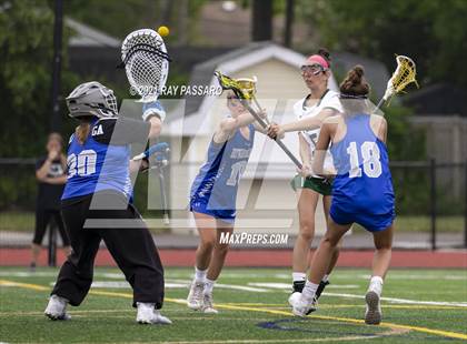 Thumbnail 1 in Riverhead vs William Floyd photogallery.