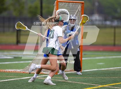 Thumbnail 1 in Riverhead vs William Floyd photogallery.