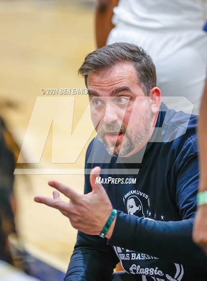 Thumbnail 3 in Grayson vs. IMG Academy (MLK Day Classic) photogallery.