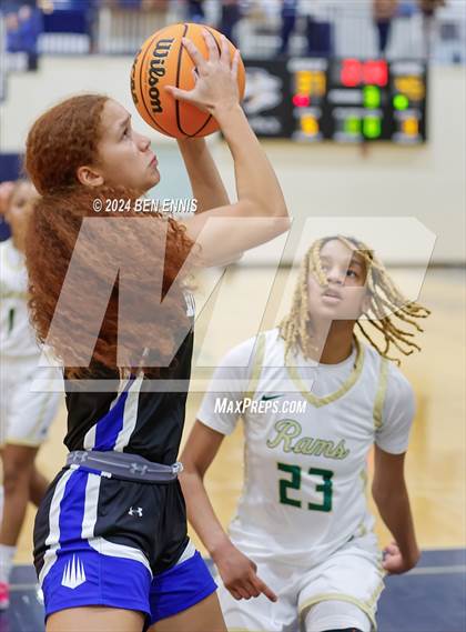 Thumbnail 1 in Grayson vs. IMG Academy (MLK Day Classic) photogallery.