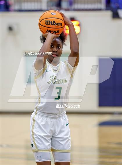 Thumbnail 1 in Grayson vs. IMG Academy (MLK Day Classic) photogallery.