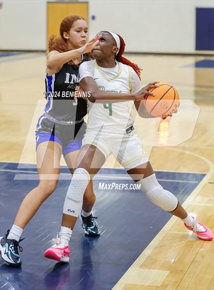 Thumbnail 1 in Grayson vs. IMG Academy (MLK Day Classic) photogallery.