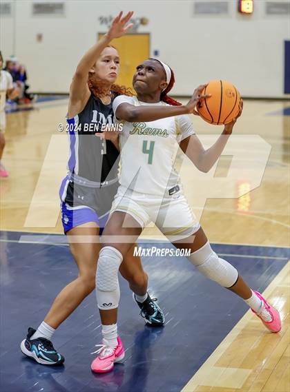 Thumbnail 2 in Grayson vs. IMG Academy (MLK Day Classic) photogallery.