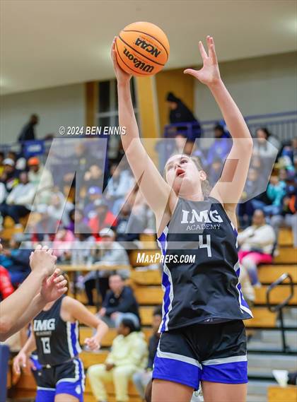 Thumbnail 3 in Grayson vs. IMG Academy (MLK Day Classic) photogallery.