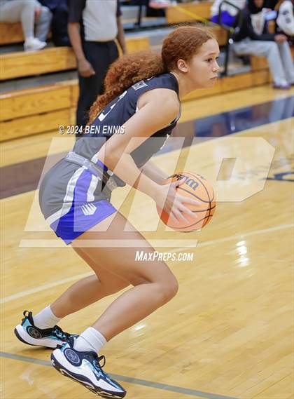 Thumbnail 1 in Grayson vs. IMG Academy (MLK Day Classic) photogallery.