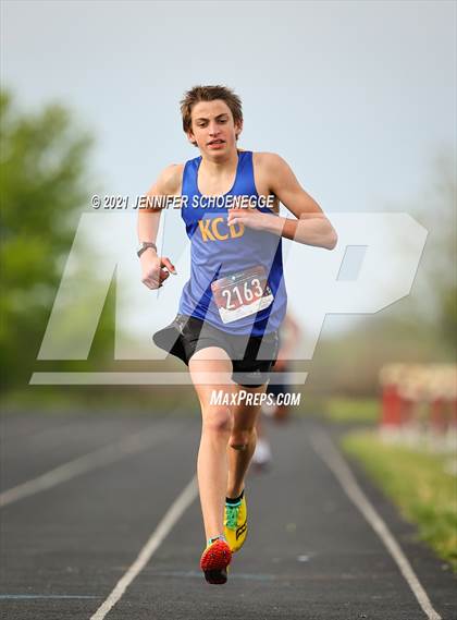 Thumbnail 3 in KHSAA North Central Track Conference Championship photogallery.