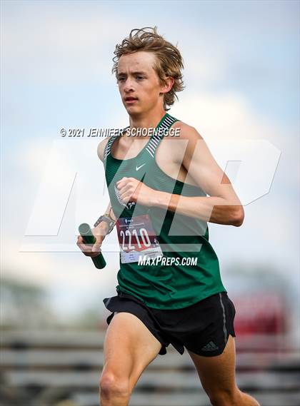 Thumbnail 2 in KHSAA North Central Track Conference Championship photogallery.