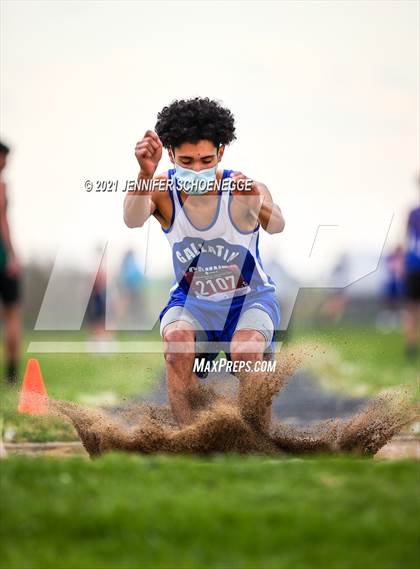 Thumbnail 1 in KHSAA North Central Track Conference Championship photogallery.
