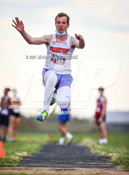 Thumbnail 1 in KHSAA North Central Track Conference Championship photogallery.