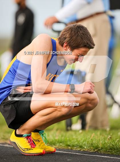 Thumbnail 2 in KHSAA North Central Track Conference Championship photogallery.