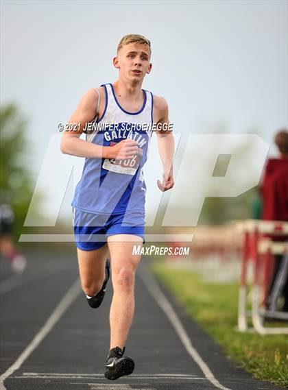 Thumbnail 2 in KHSAA North Central Track Conference Championship photogallery.