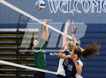 Thumbnail 2 in Rio Americano @ Vista del Lago photogallery.