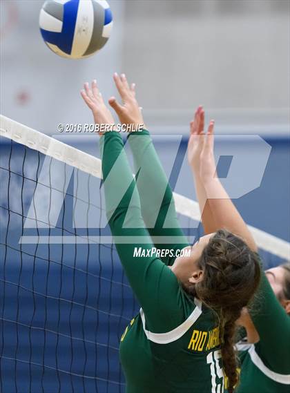 Thumbnail 2 in Rio Americano @ Vista del Lago photogallery.
