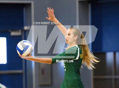 Thumbnail 2 in Rio Americano @ Vista del Lago photogallery.