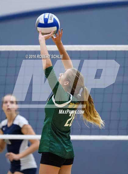 Thumbnail 2 in Rio Americano @ Vista del Lago photogallery.