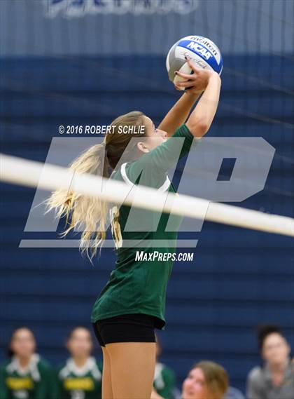 Thumbnail 1 in Rio Americano @ Vista del Lago photogallery.