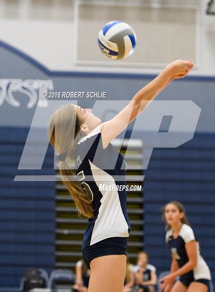 Thumbnail 3 in Rio Americano @ Vista del Lago photogallery.
