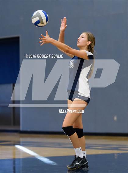 Thumbnail 2 in Rio Americano @ Vista del Lago photogallery.