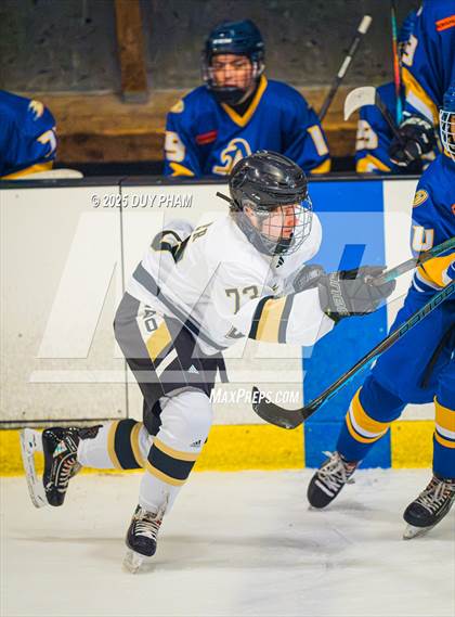 Thumbnail 1 in Servite VS Bishop Amat photogallery.