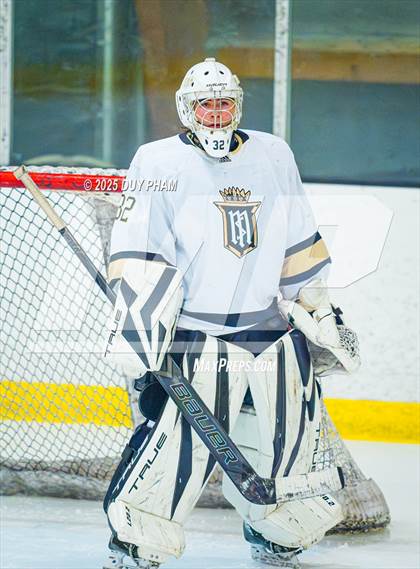 Thumbnail 2 in Servite VS Bishop Amat photogallery.