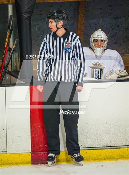 Thumbnail 2 in Servite VS Bishop Amat photogallery.