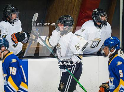 Thumbnail 2 in Servite VS Bishop Amat photogallery.