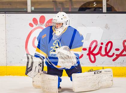 Thumbnail 3 in Servite VS Bishop Amat photogallery.